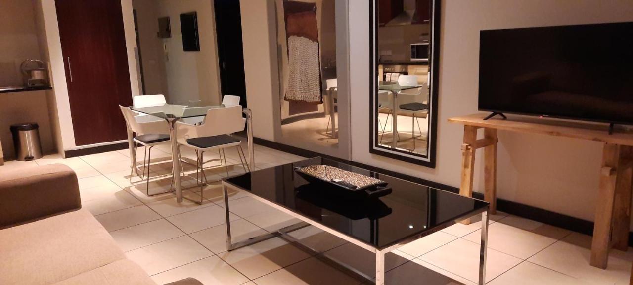 Icon Apartments Fokváros Kültér fotó